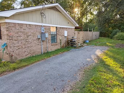 Exterior - 3350 Mcfarland Rd, Mobile, AL 36695 photo 4 of 7