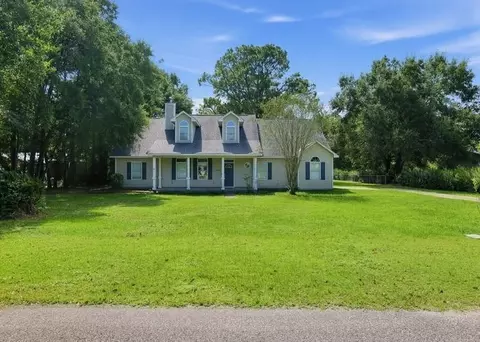 18952 Pine Acres Rd, Gulf Shores, AL 36542