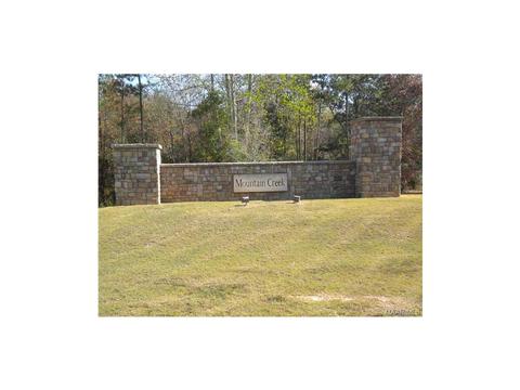 2621 Hannah Dr, Deatsville, AL 36022