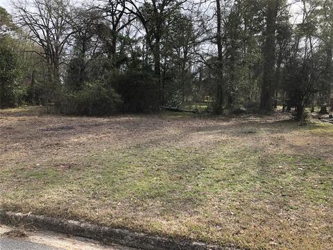 155 Pinetree Dr, Pike Road, AL 36117