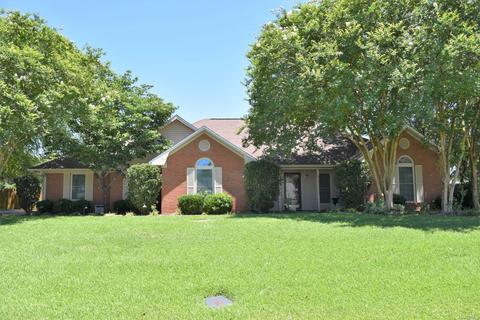 202 Daphne Dr, Enterprise, AL 36330 photo 1
