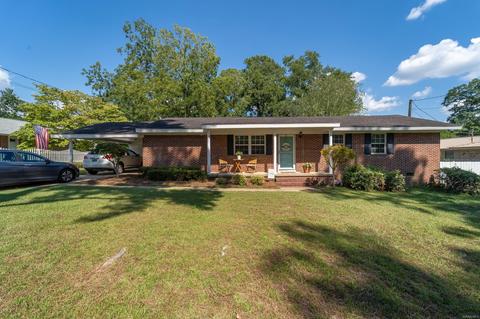 203 Roosevelt Dr, Dothan, AL 36301 photo 1