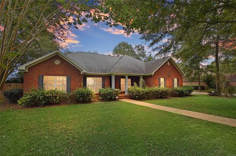 101 Sawgrass Dr, Dothan, AL 36303 photo 1