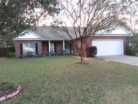 617 Wimbledon Dr, Dothan, AL 36305 photo 1