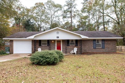 587 Pine Ave, Ozark, AL 36360 photo 1