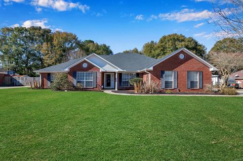 215 Ashbrook Dr, Enterprise, AL 36330 photo 1