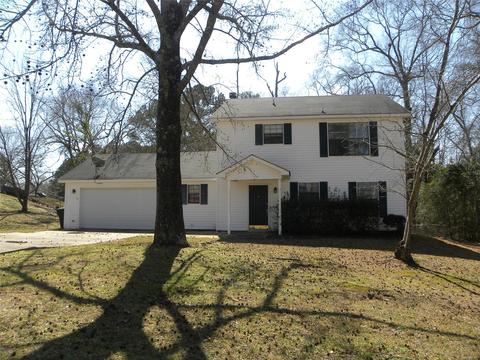 491 Blake Dr, Ozark, AL 36360 photo 1