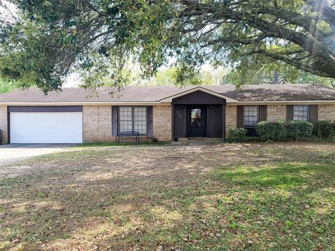 208 Regency Dr, Enterprise, AL 36330 photo 1