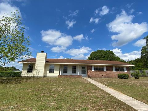 152 Forestview Dr, Ozark, AL 36360 photo 1