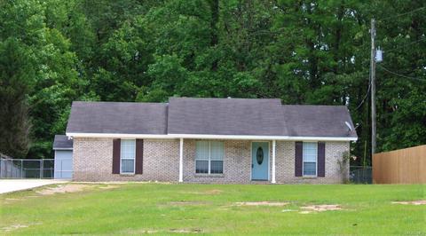 5810 Pineleaf Dr, Millbrook, AL 36054 photo 1