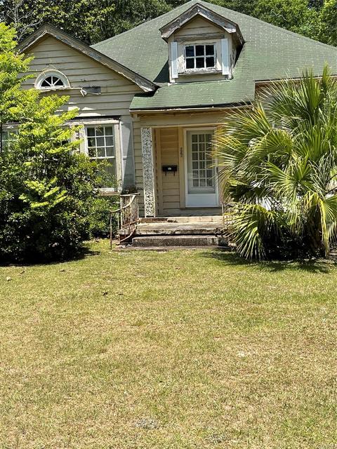 608 Main St W, Samson, AL 36477 photo 1