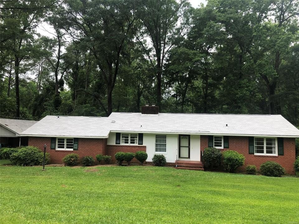 356 Pardue Dr, Valley Grande, AL 36701 18 Photos MLS 494339 Movoto