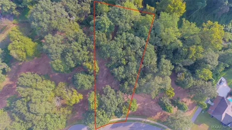 305 Firefly, Prattville, AL 36066