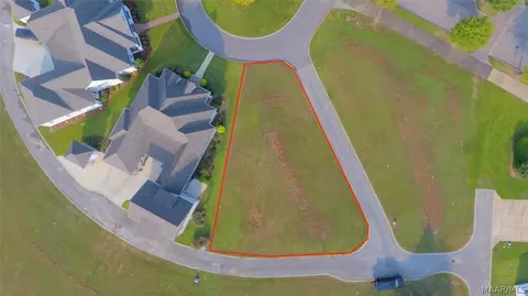 1912 Constitution Ave, Prattville, AL 36066