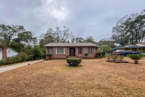 108 East Register Avenue, Geneva, AL 36340 photo 1