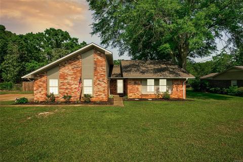 113 Nancy Dr, Enterprise, AL 36330 photo 1