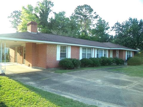 5 Willow Cir, Selma, AL 36701 photo 1