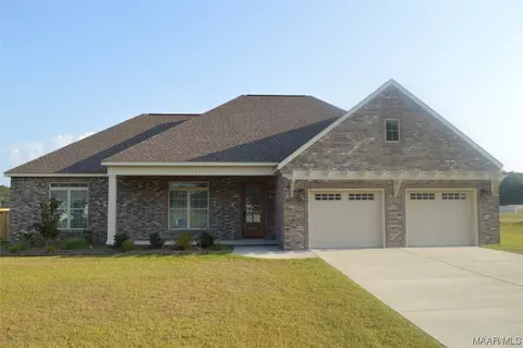 205 Bella Dr, Enterprise, AL 36330 photo 1