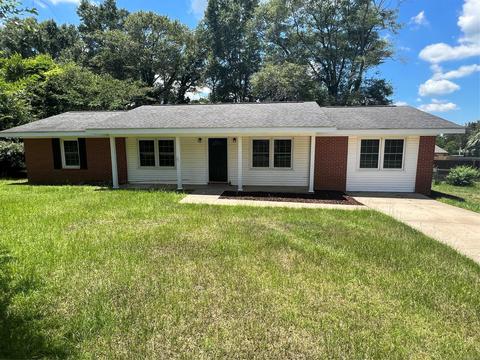 109 Walnut Dr, Enterprise, AL 36330 photo 1
