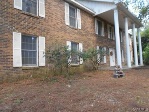 351 Squirrel Dr, Ozark, AL 36360 photo 1