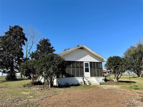 750 Barker Mill Rd, Samson, AL 36477 photo 1