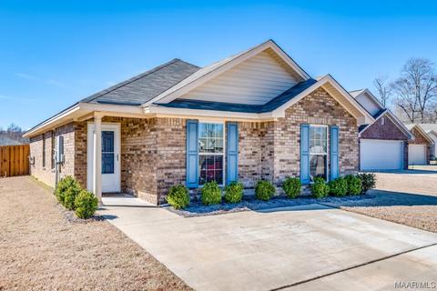 37 Moonlight Ct, Millbrook, AL 36054 photo 1