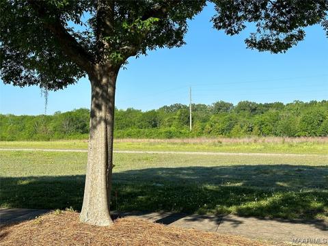 3918 Turning Leaf Ln, Montgomery, AL 36116