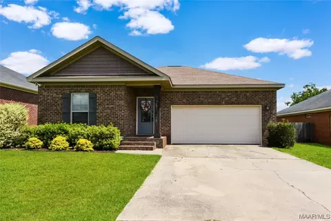 106 Waxmyrtle Rd, Dothan, AL 36301 photo 1