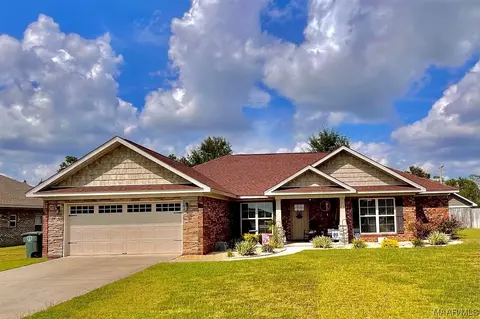 112 Brookestone Dr, Enterprise, AL 36330 photo 1