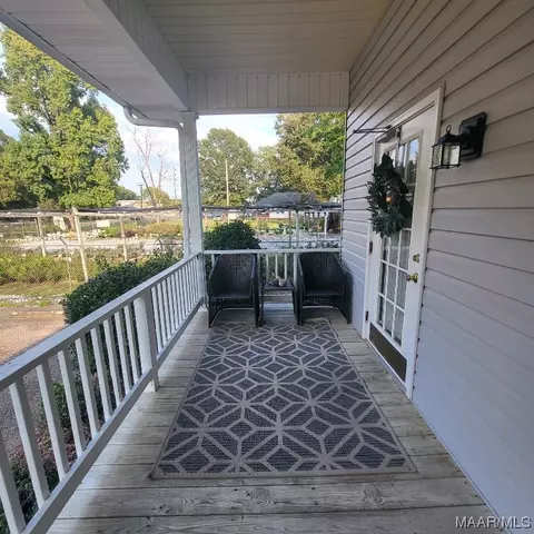 Exterior - 615 Cahaba Rd, Selma, AL 36701 photo 2 of 3