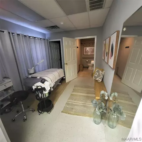 Bedroom - 615 Cahaba Rd, Selma, AL 36701 photo 1 of 1