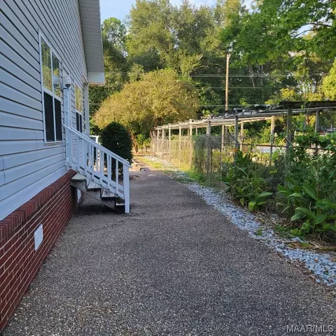 Other - 615 Cahaba Rd, Selma, AL 36701 photo 9 of 10