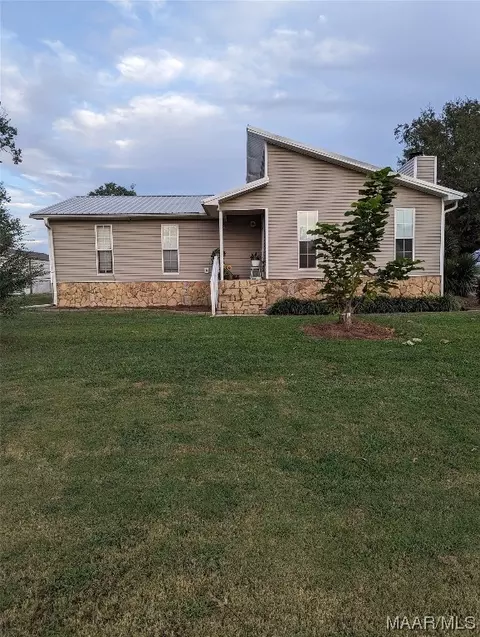 8605 S Park Ext, Taylor, AL 36301 photo 1