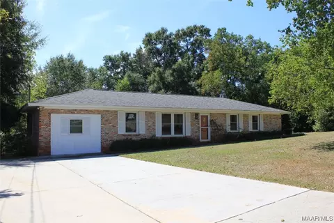 703 Dixie Dr, Enterprise, AL 36330 photo 1