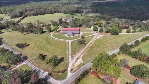 3695 Georgia Rd, Wetumpka, AL 36092