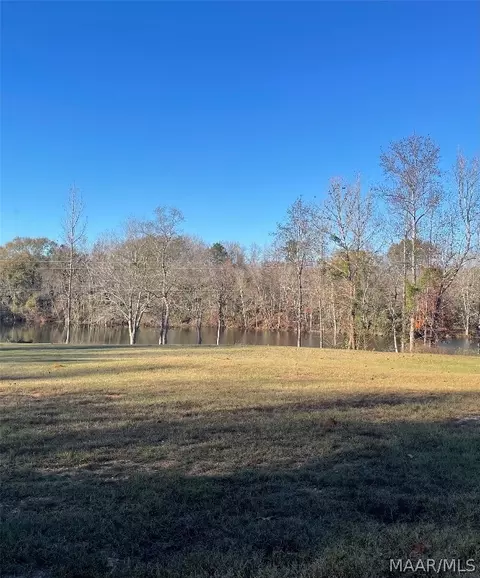 261 Brownstone Loop, Elmore, AL 36025 photo 1