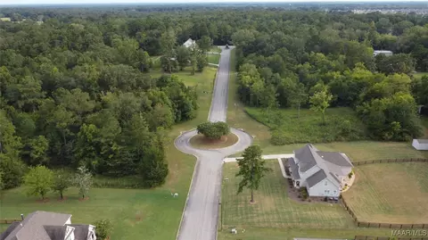 2 Doe Run Ct, Pike Road, AL 36064