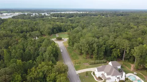 4 Doe Run Ct, Pike Road, AL 36064