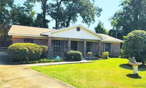 2000 Carstens Ct, Mobile, AL 36617 photo 1