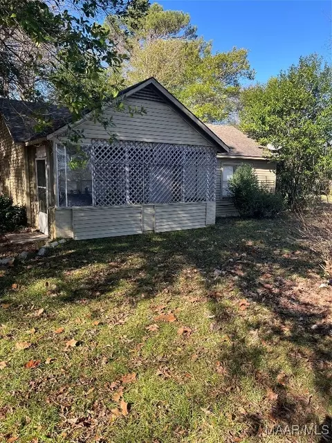 529 Chisholm St, Montgomery, AL 36110