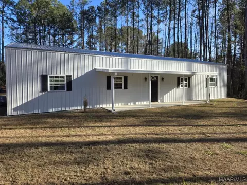 32 Estes Rd, Eclectic, AL 36024 photo 1