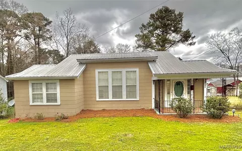 1806 4th Ave N, Clanton, AL 35045 photo 1