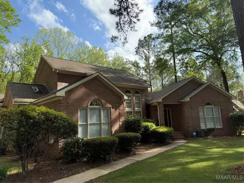 413 Ivanhoe Dr, Selma, AL 36701 photo 1