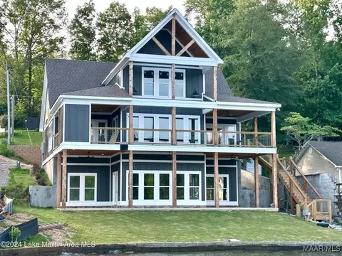 372 Teague Cir, Equality, AL 36026 photo 1
