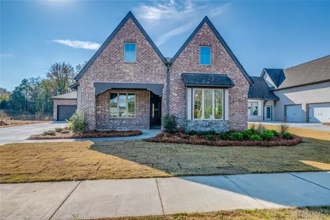 530 Argyle Cir, Pike Road, AL 36064
