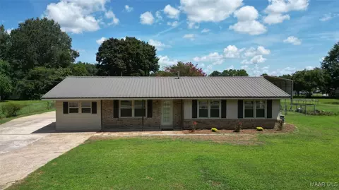 4141 Linda Ann Dr, Millbrook, AL 36054
