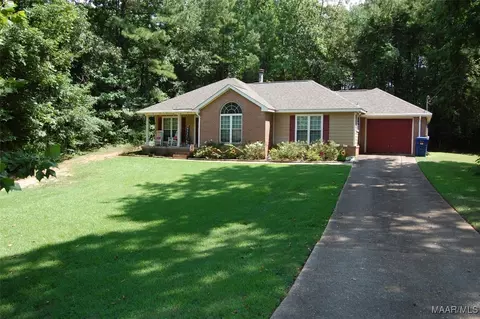 104 Mountain Laurel Rd, Prattville, AL 36066