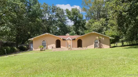 108 Hillside Rdg, Wetumpka, AL 36093