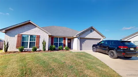 129 Robin Hood Ct, Millbrook, AL 36054