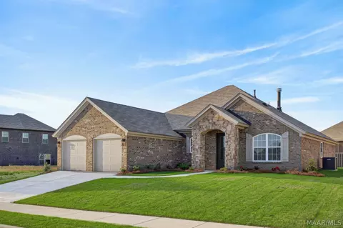 9561 Dakota Dr, Pike Road, AL 36064